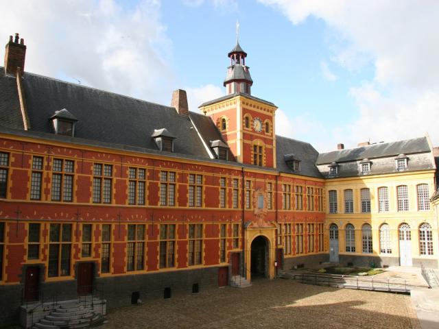 Cour de l'hospice Comtesse