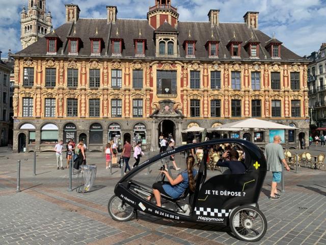 Taxi-bike tour of Old Lille